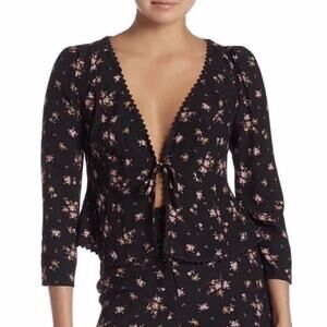 Free People Top Floral‎ Front Tie Cardigan Style Size XS